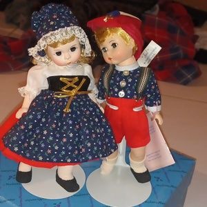Madame Alexander Hansel and Gretel dolls in Boxes Vintage 1982 w Stands